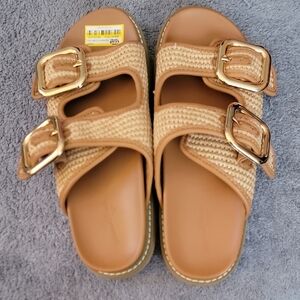 Universal Thread Tan Sandals with Gold Buckles